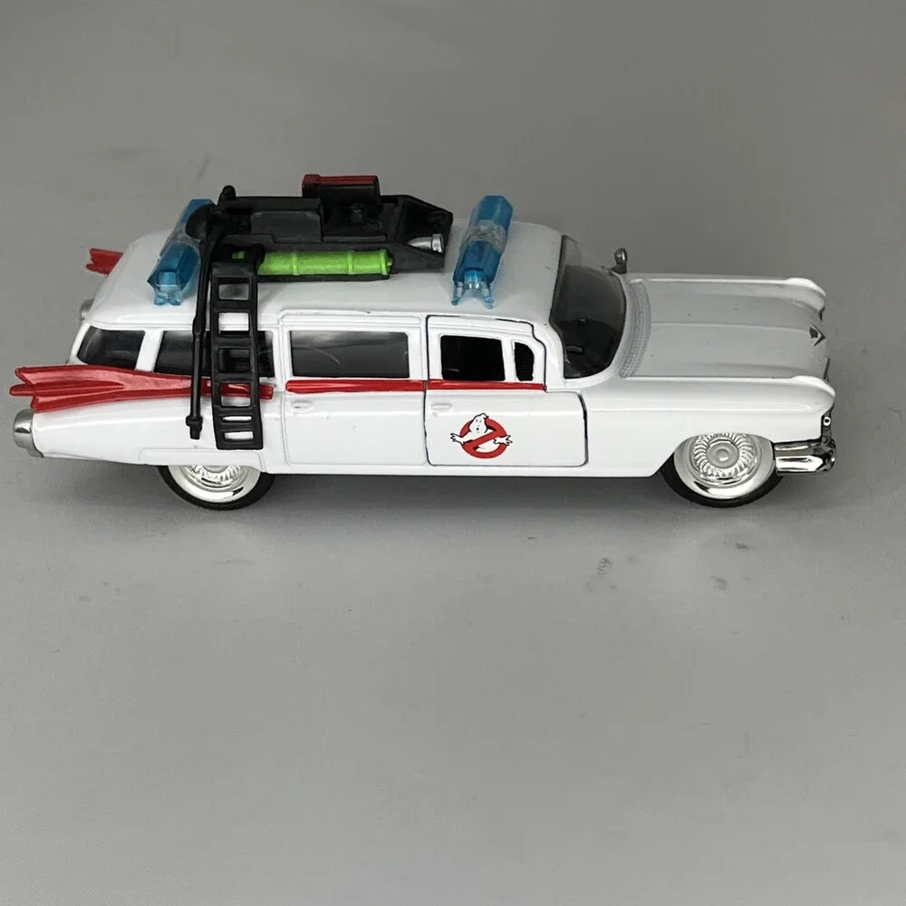 Jada Toys 1/32 Ghostbusters Echo 1 - 1959 Cadillac Ambulance - 2018